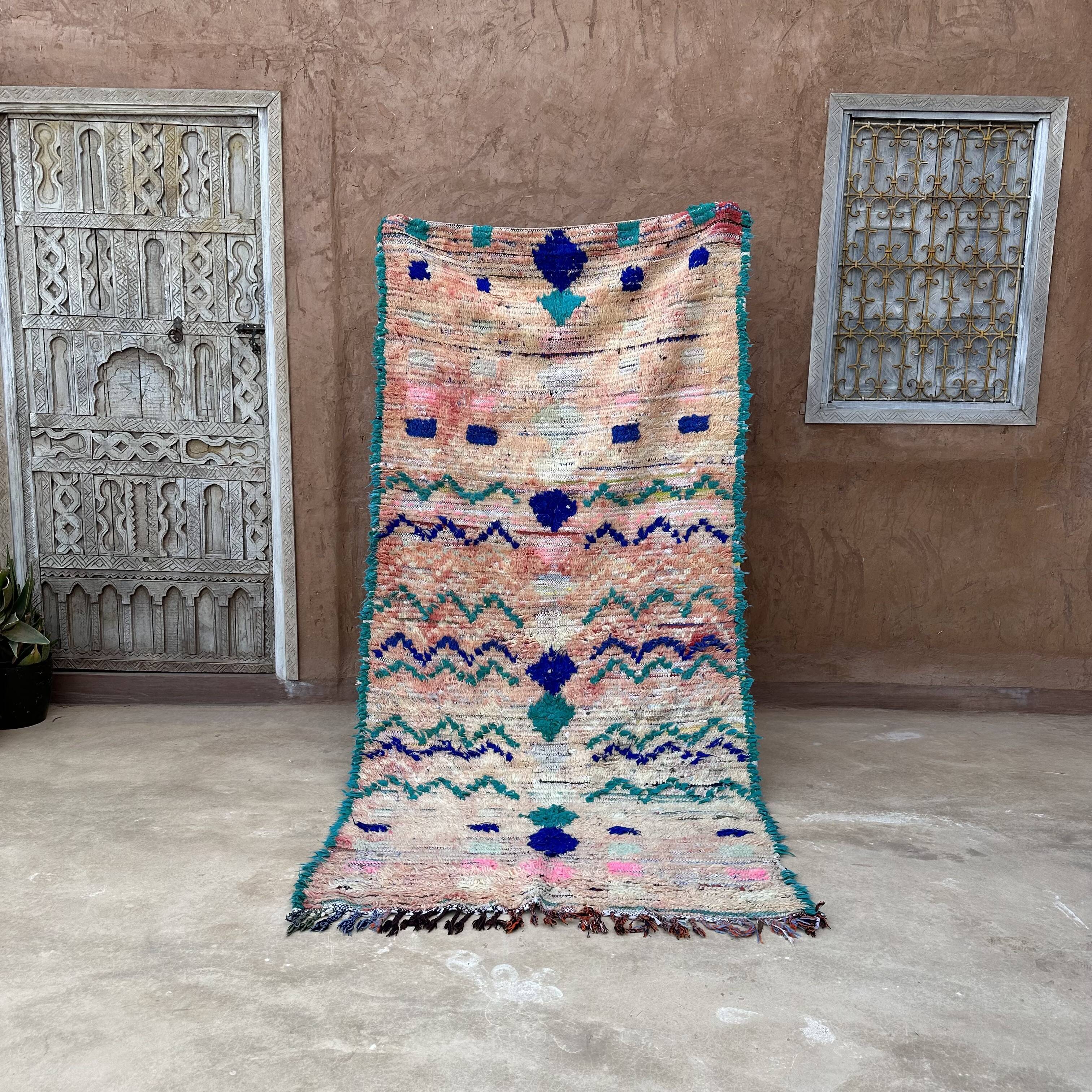 Colorful boujad Moroccan rug - 115 x 239 cm