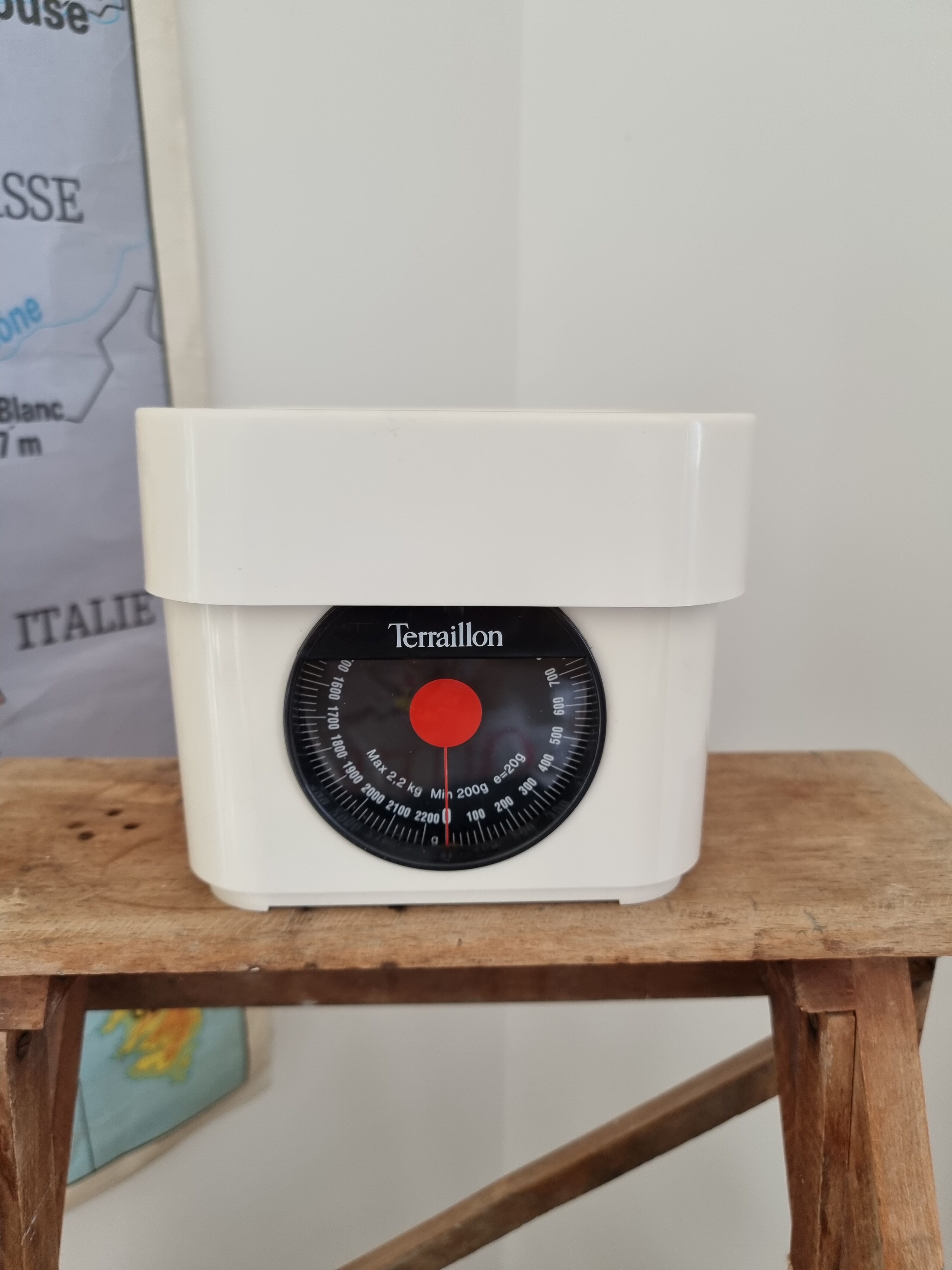 Vintage terraillon scale