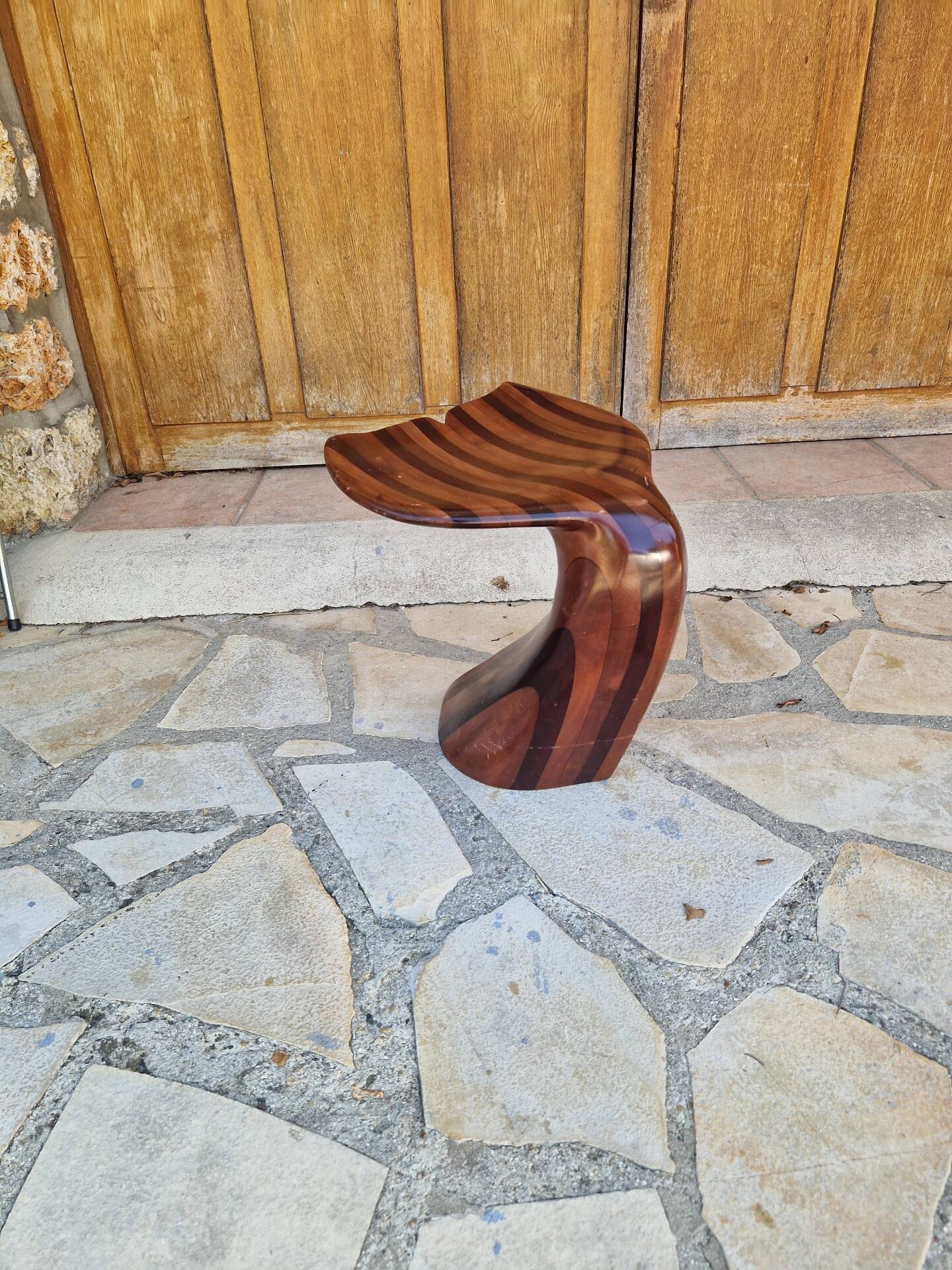 Tabouret queue de baleine style Polyte Solet