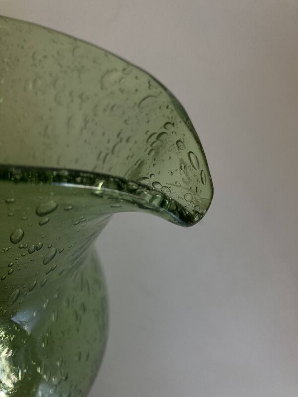 Pichet 1960 en verre bullé Biot vert 1,5L