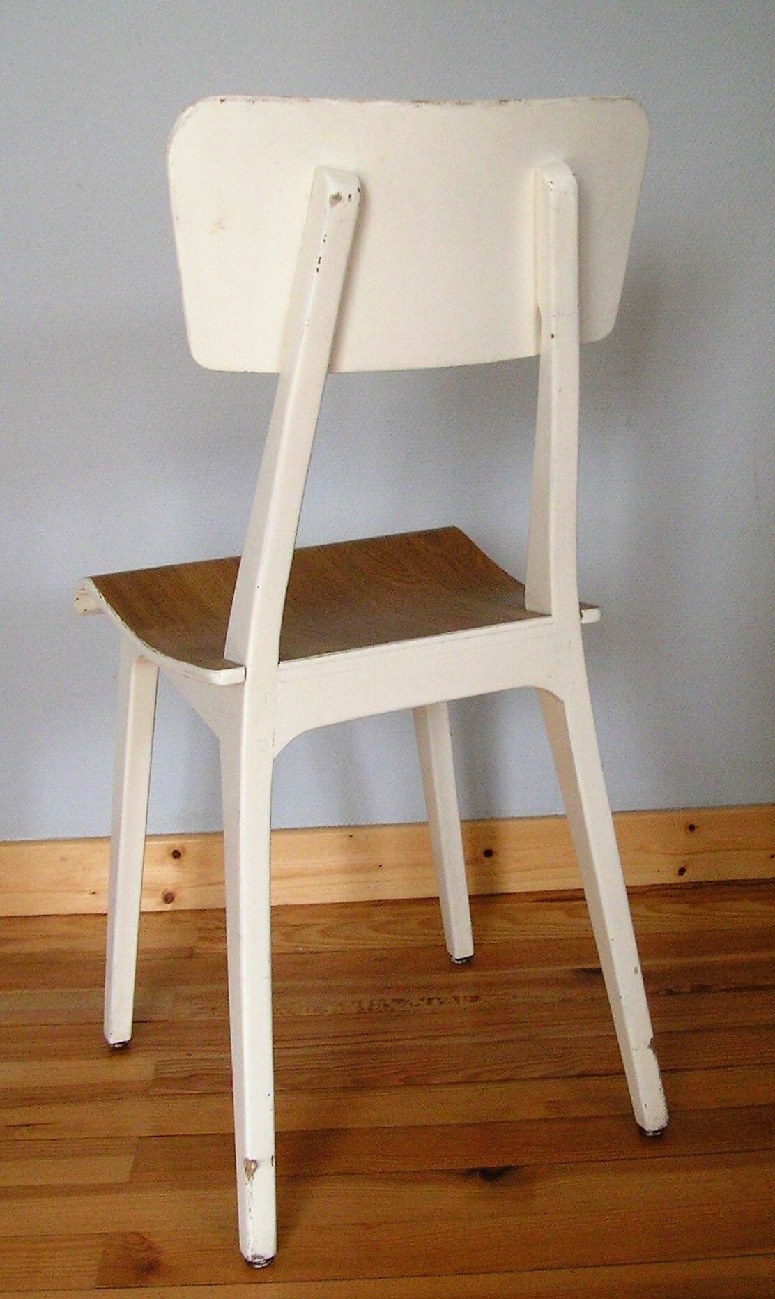 Chaises en bois années 60