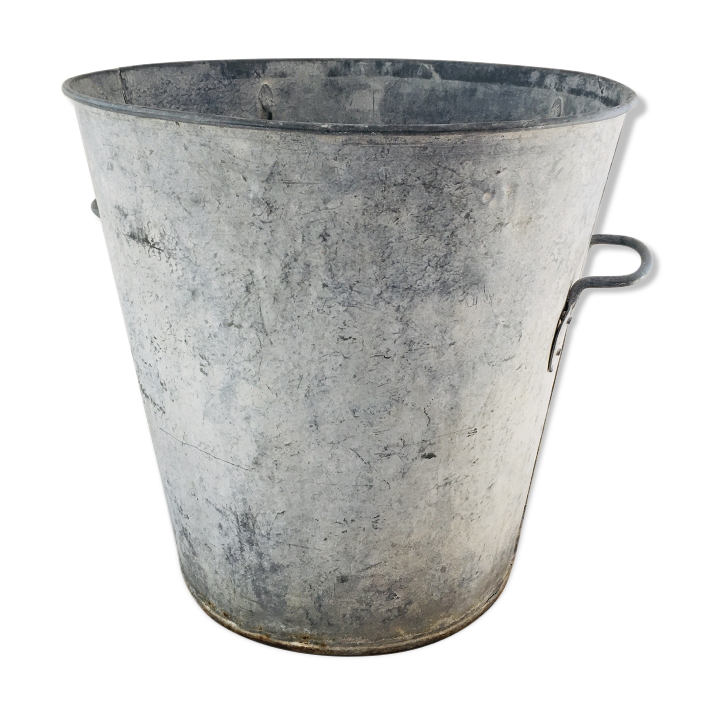 Zinc bucket