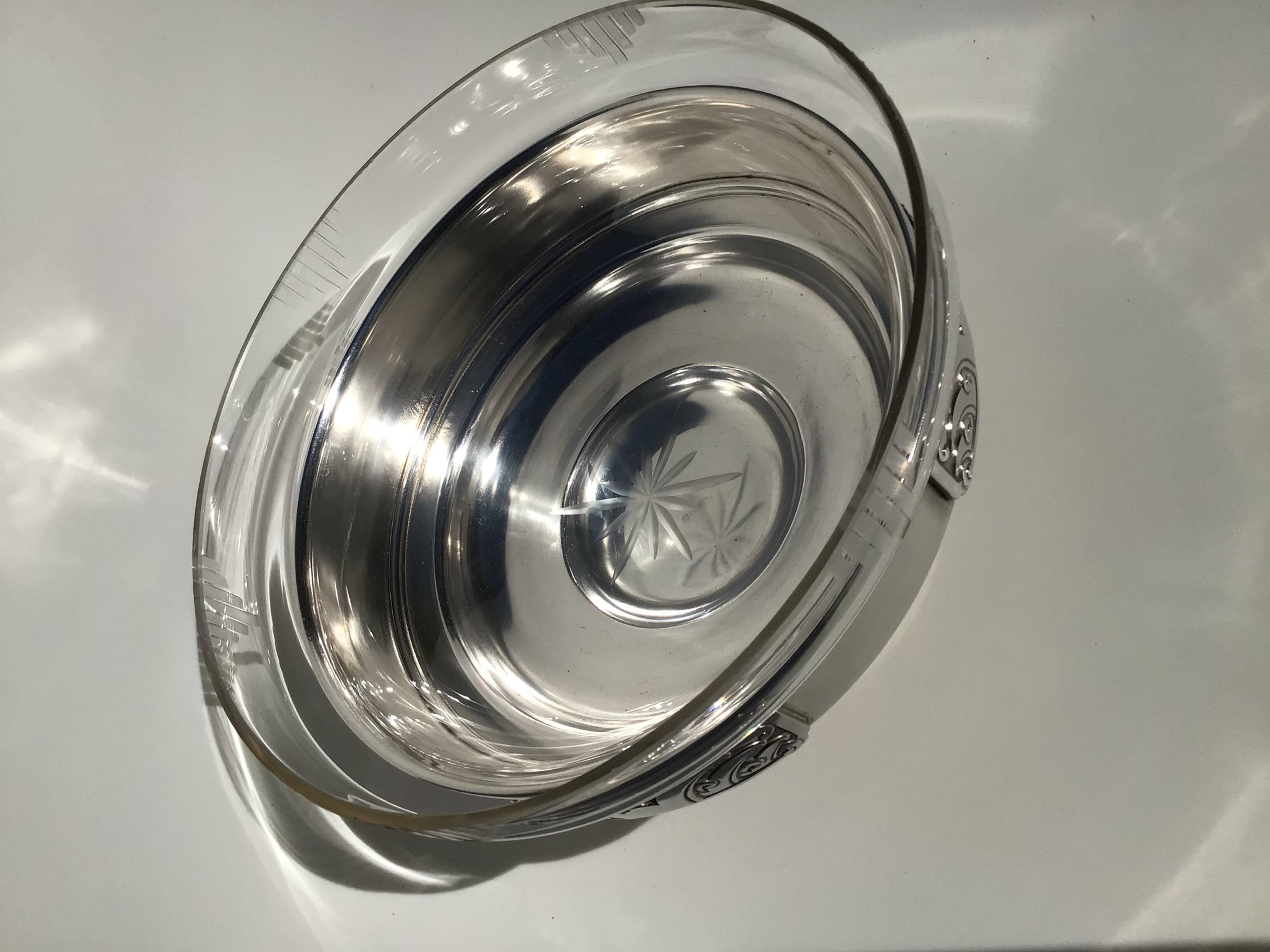 Coupe art déco métal argenté et verre taillé