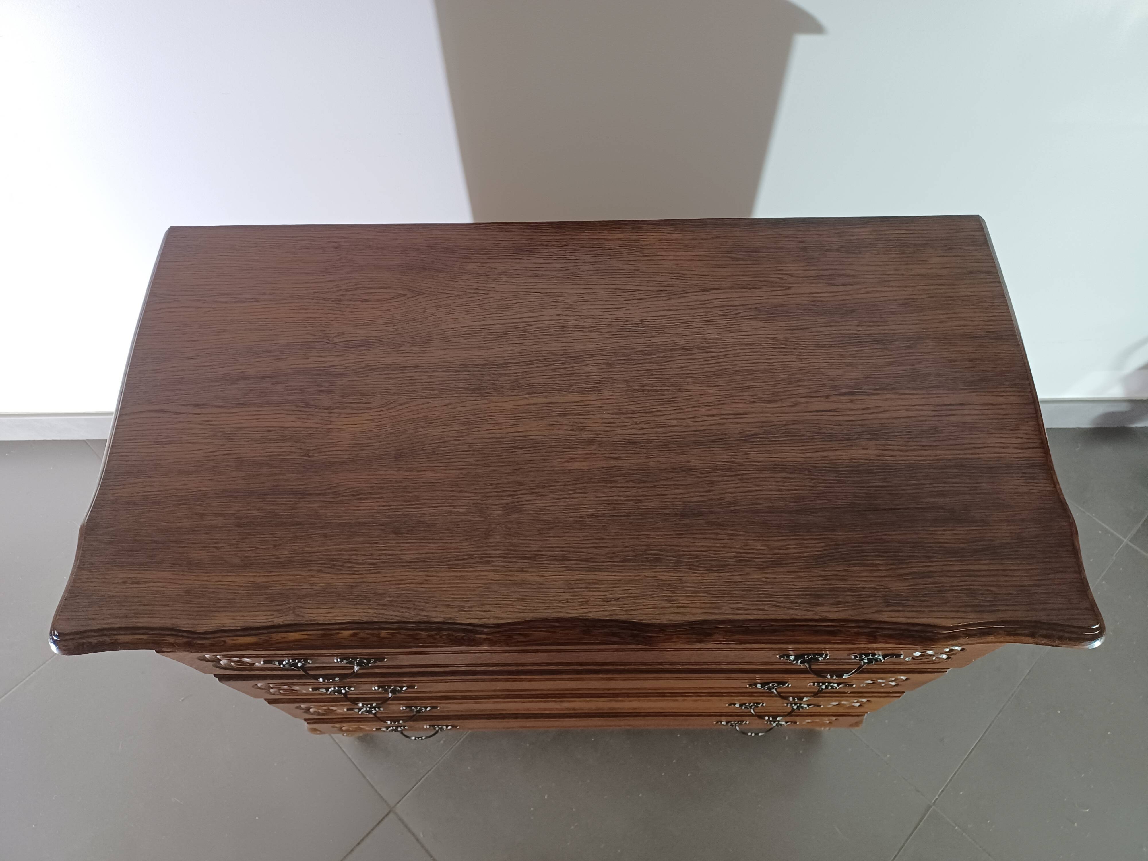 Louis XV style four-drawer chest of drawers