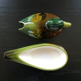 Empty duck pocket box