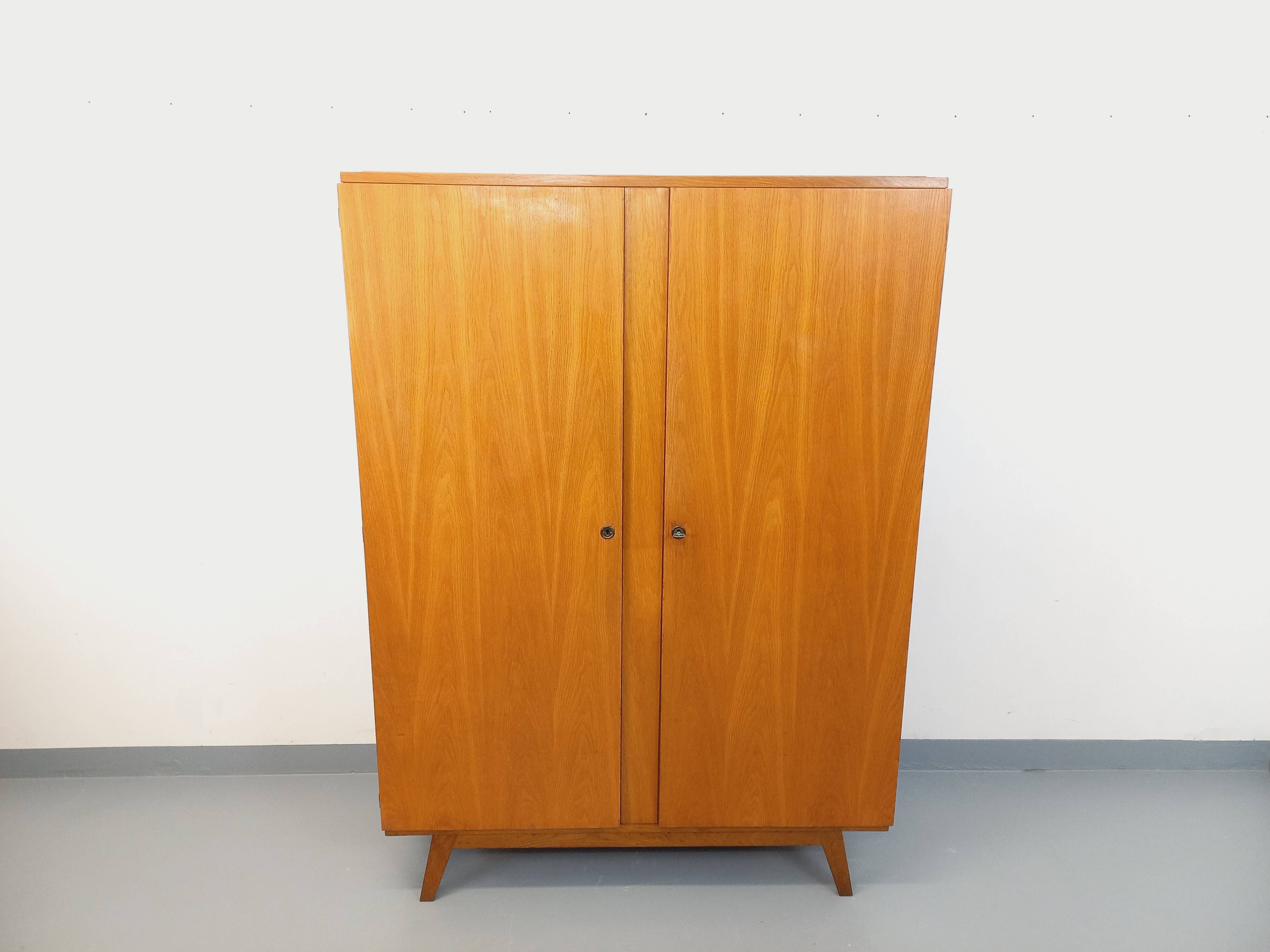 Vintage oak wardrobe from the 1960s.