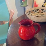 Red pitcher signed Voltz