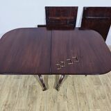 Elegant Dining Table, 2nd half of the 19th Century - Classic/Walnut