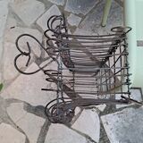 Wire planter