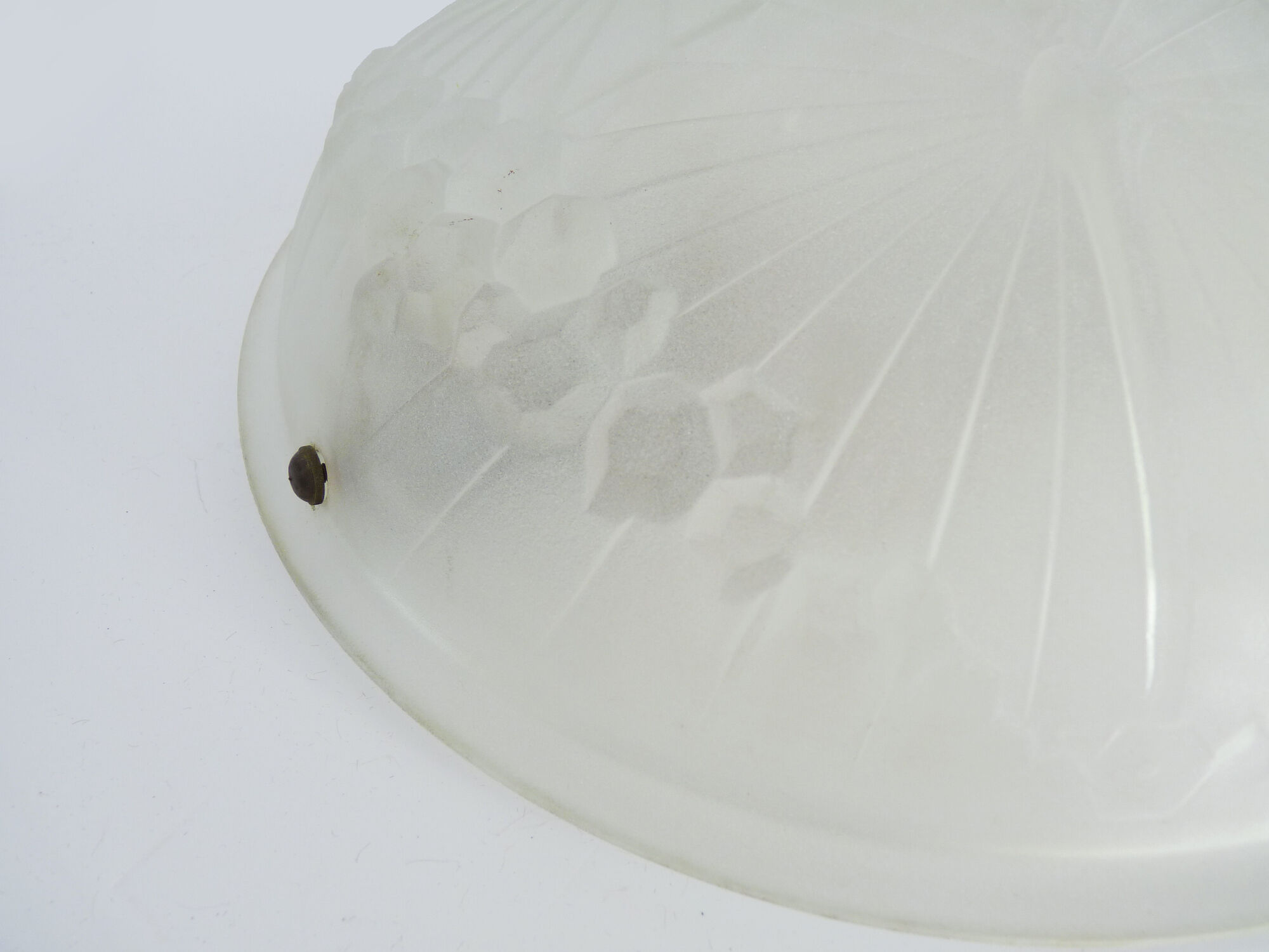 Old chandelier, suspension cavasque Art Deco 1 Fire, in glass paste. Year 30