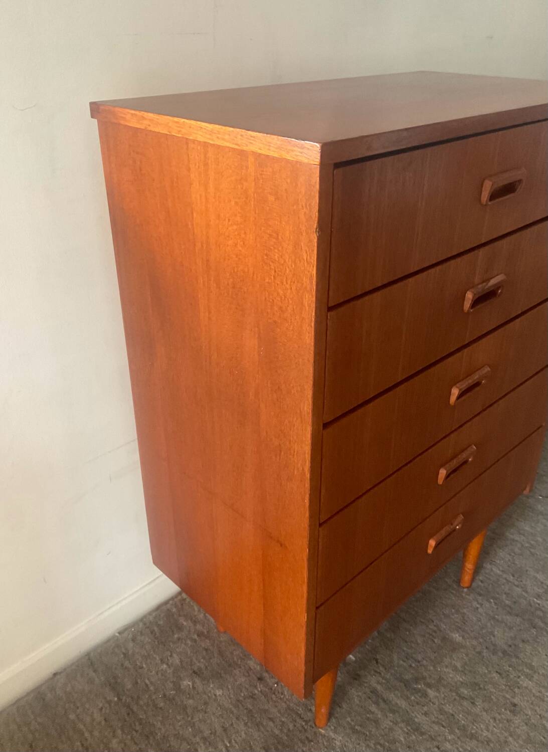 Danish teak chiffonier chest of drawers with 5 drawers