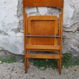 Folding wooden chair