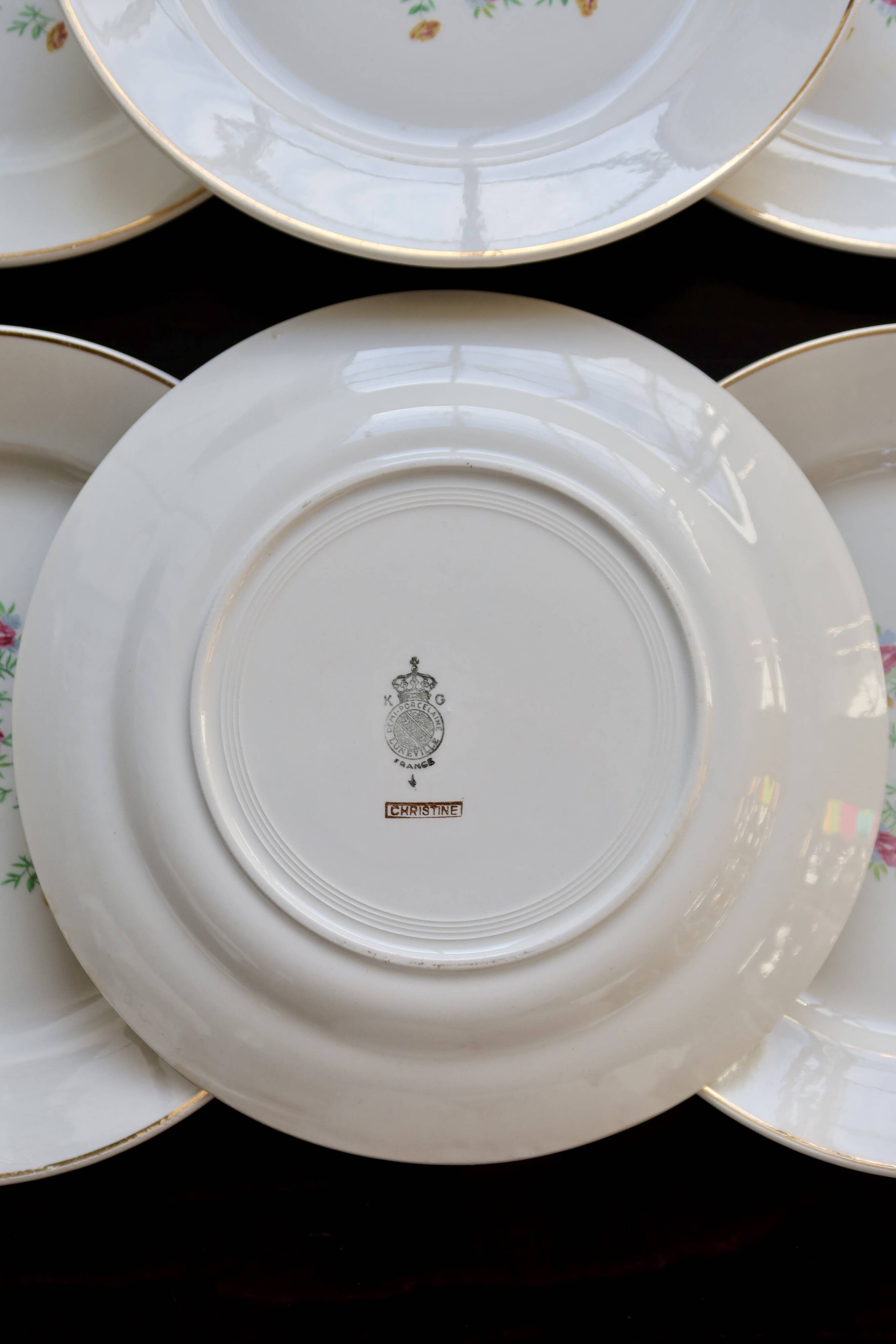 6 vintage flat plates in Lunéville earthenware – Christine model