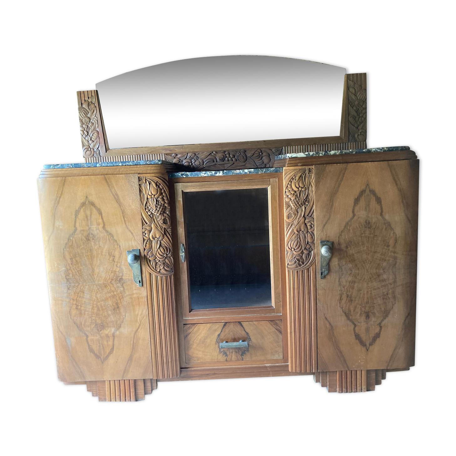 Buffet with 1930s art deco showcase