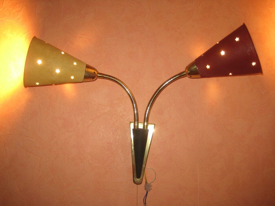 Sconce, star cones