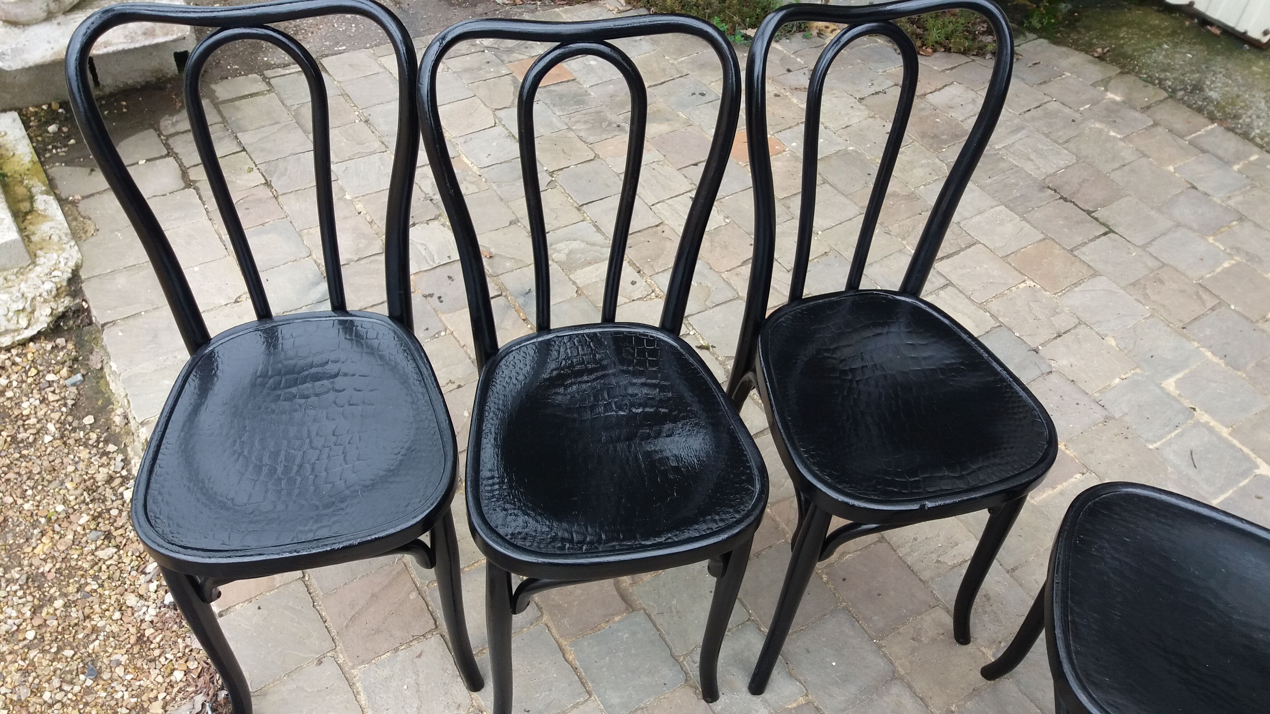 Set of 6 bistro chairs
