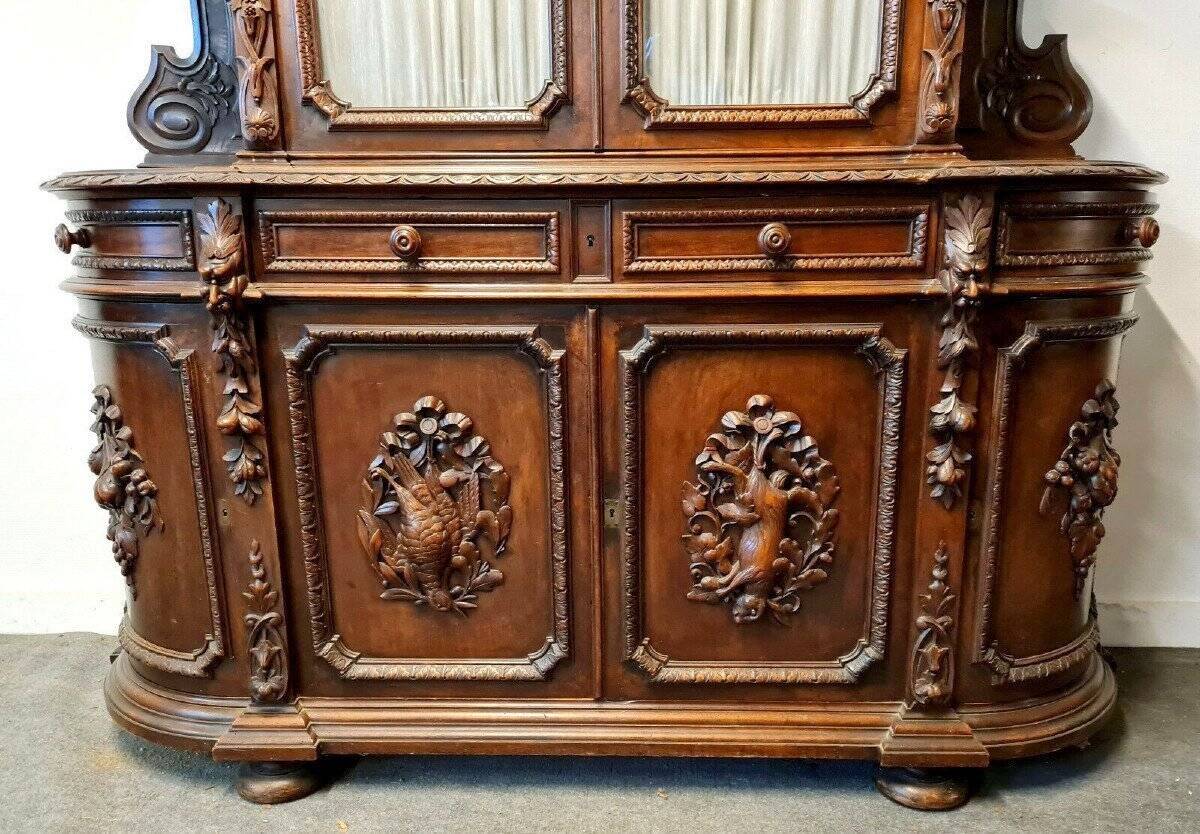 Renaissance castle library in walnut, half-moon shape, circa 1850