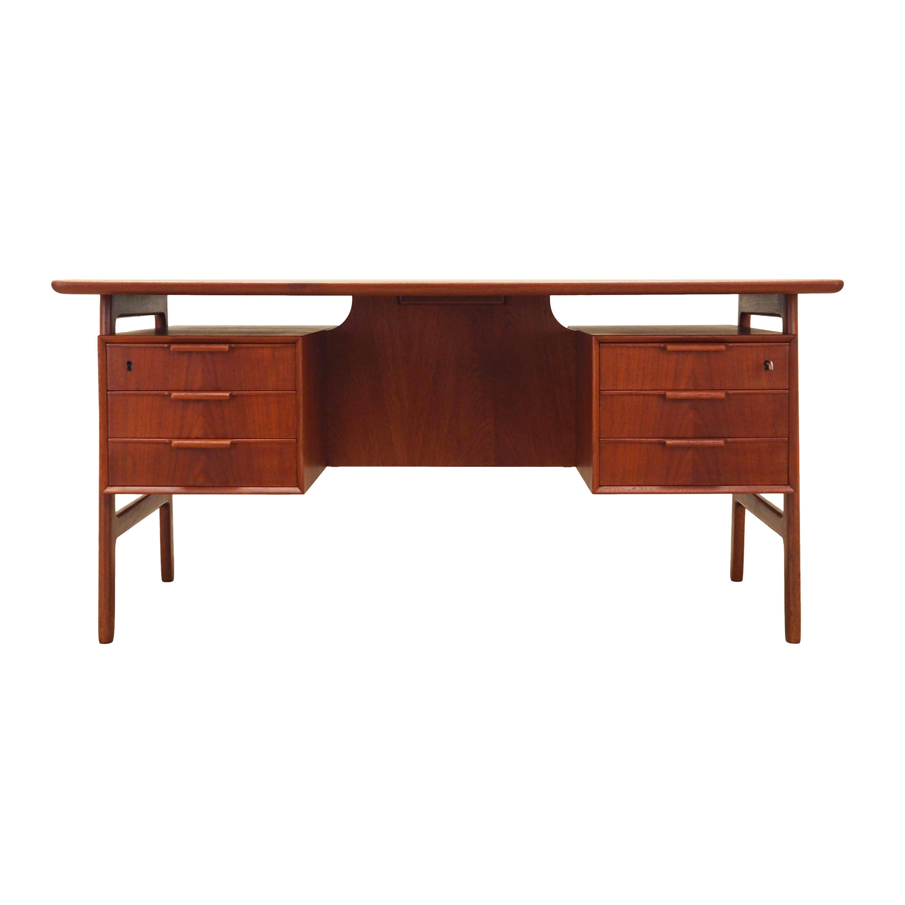 Bureau en teck, design danois, années 1970, fabrication : Omann Jun