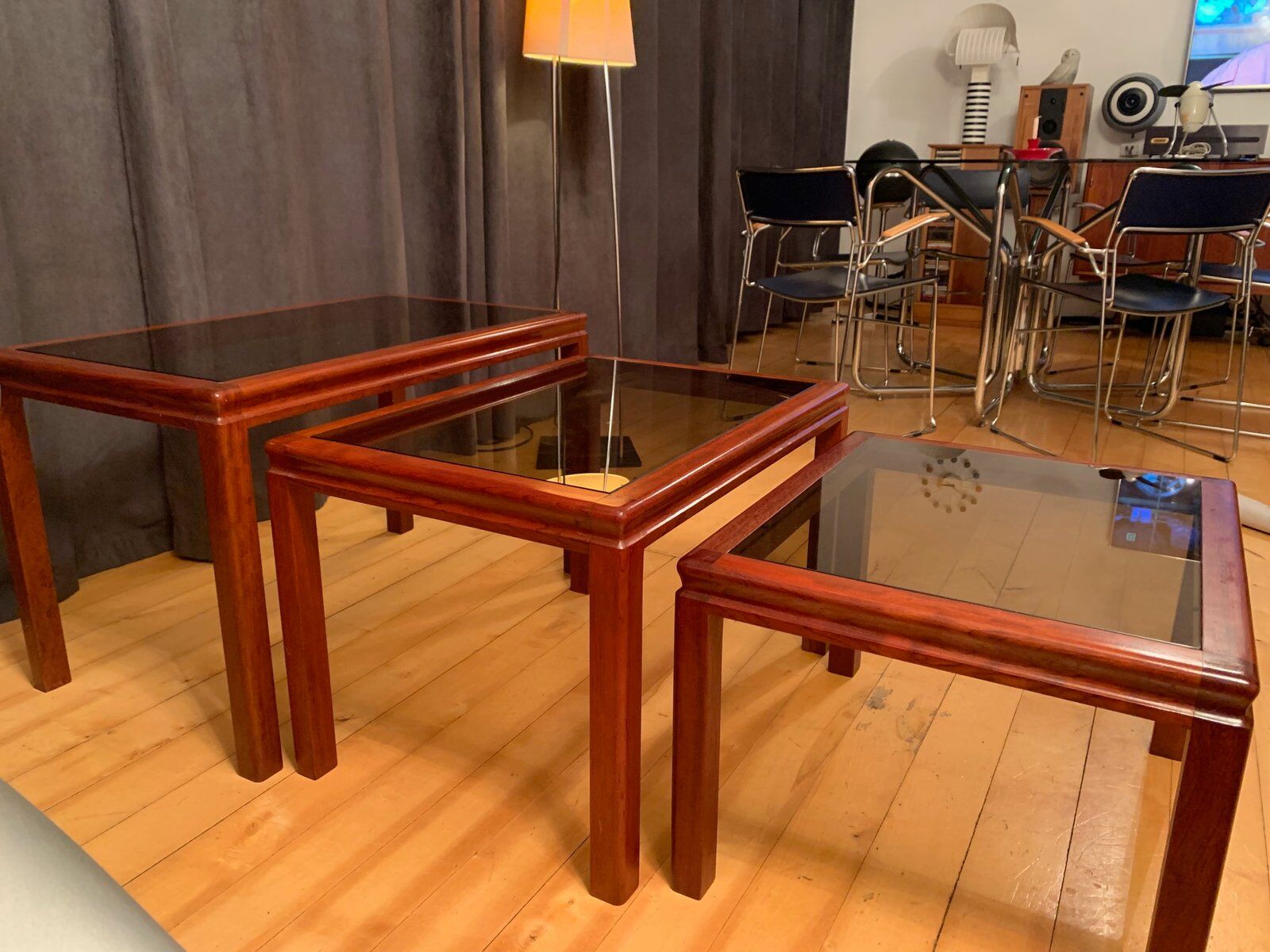 Nesting tables, Italy, 1970s, set of 3