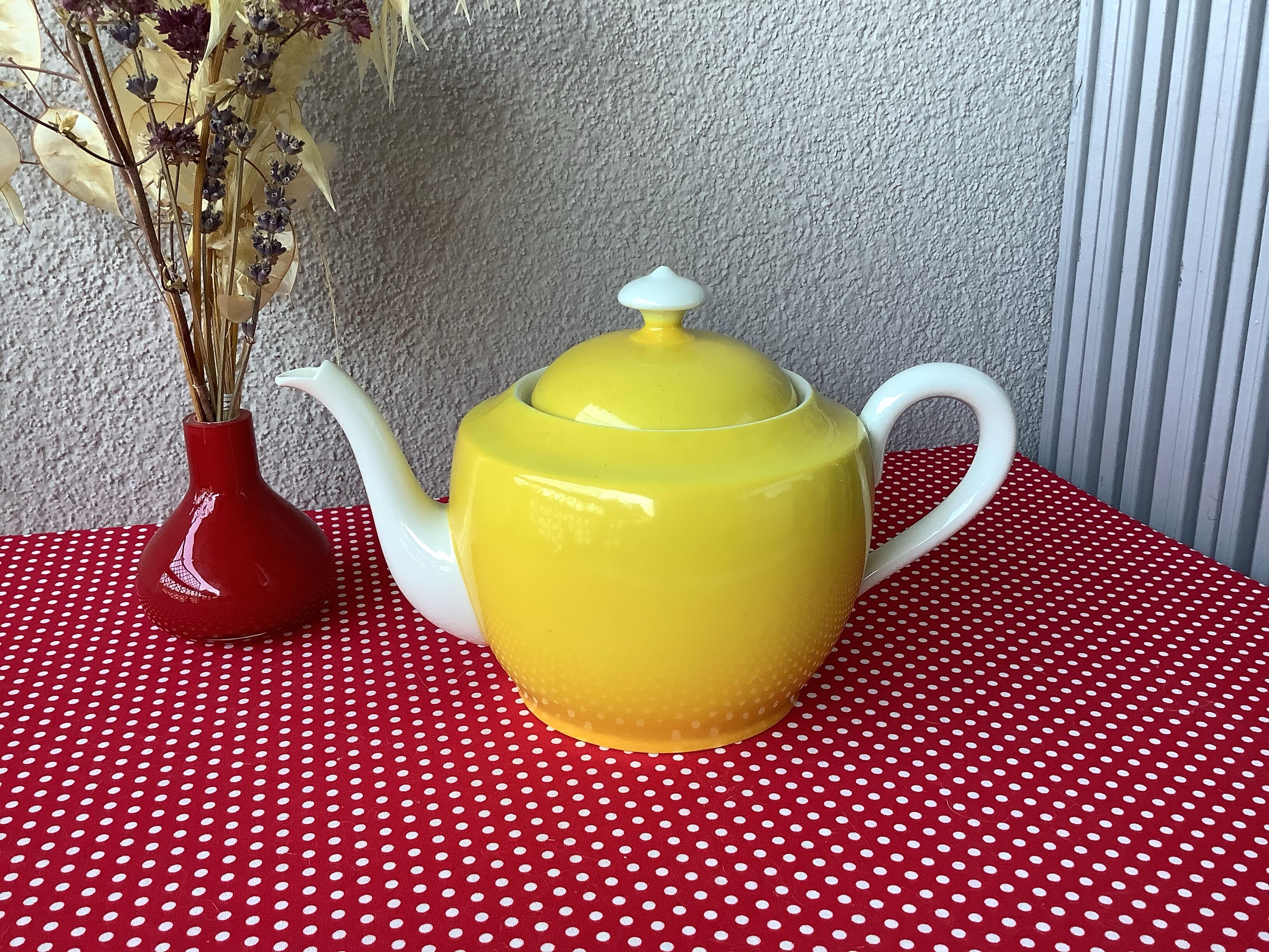 Teapot Limoges F. Legrand - Yellow Co.