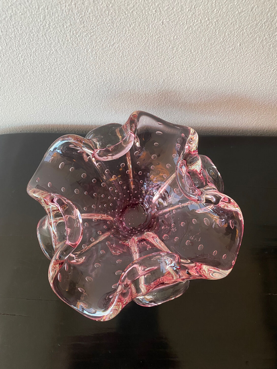 Vintage pink empty pocket ashtray in Murano by Barovier and Toso