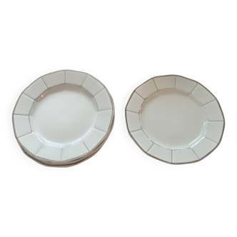 6 plates