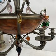 Napoleon III chandelier in bronze and alabaster with eight light arms, 19th century.