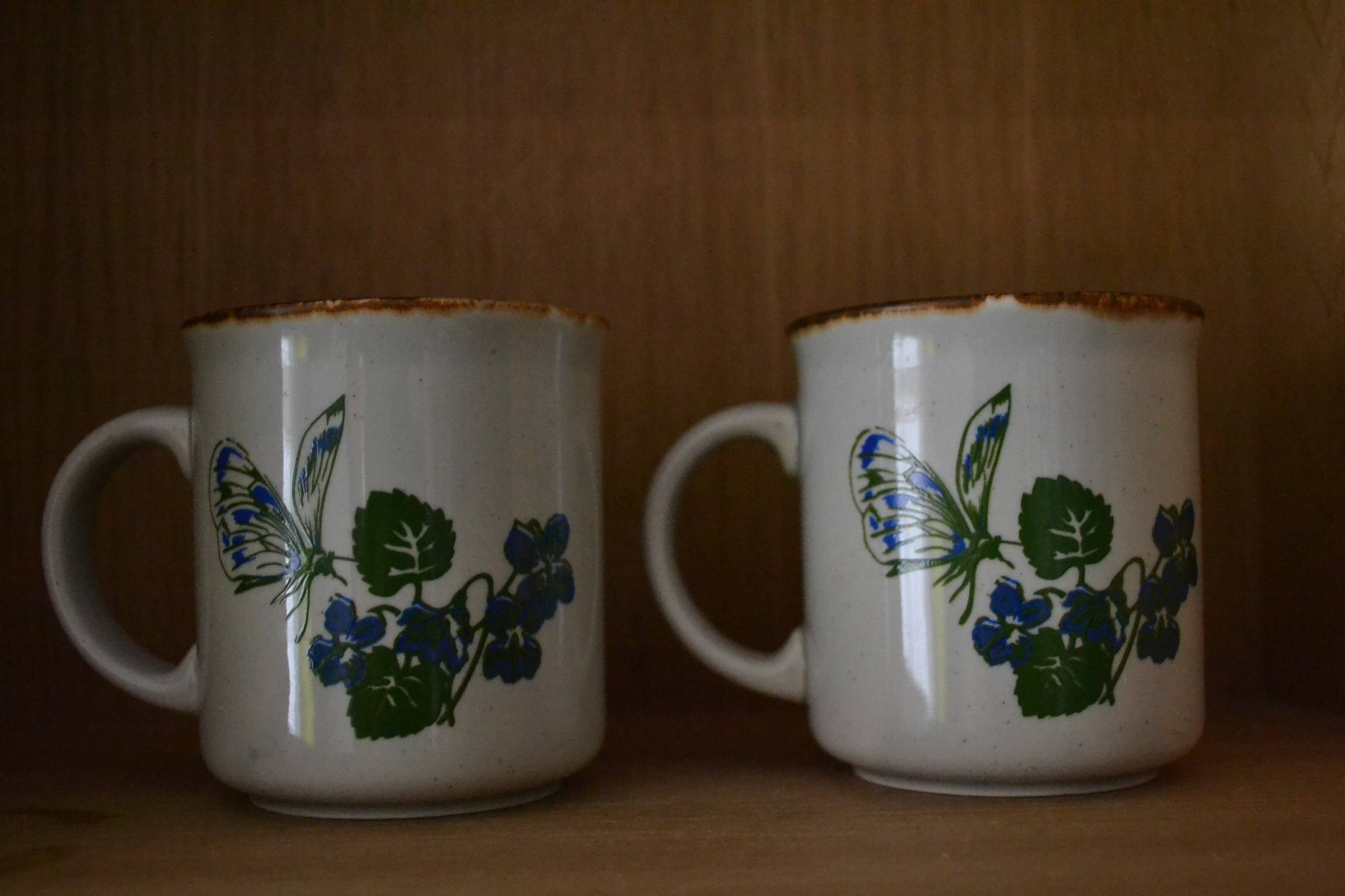 Lot de 2 tasses anglaises