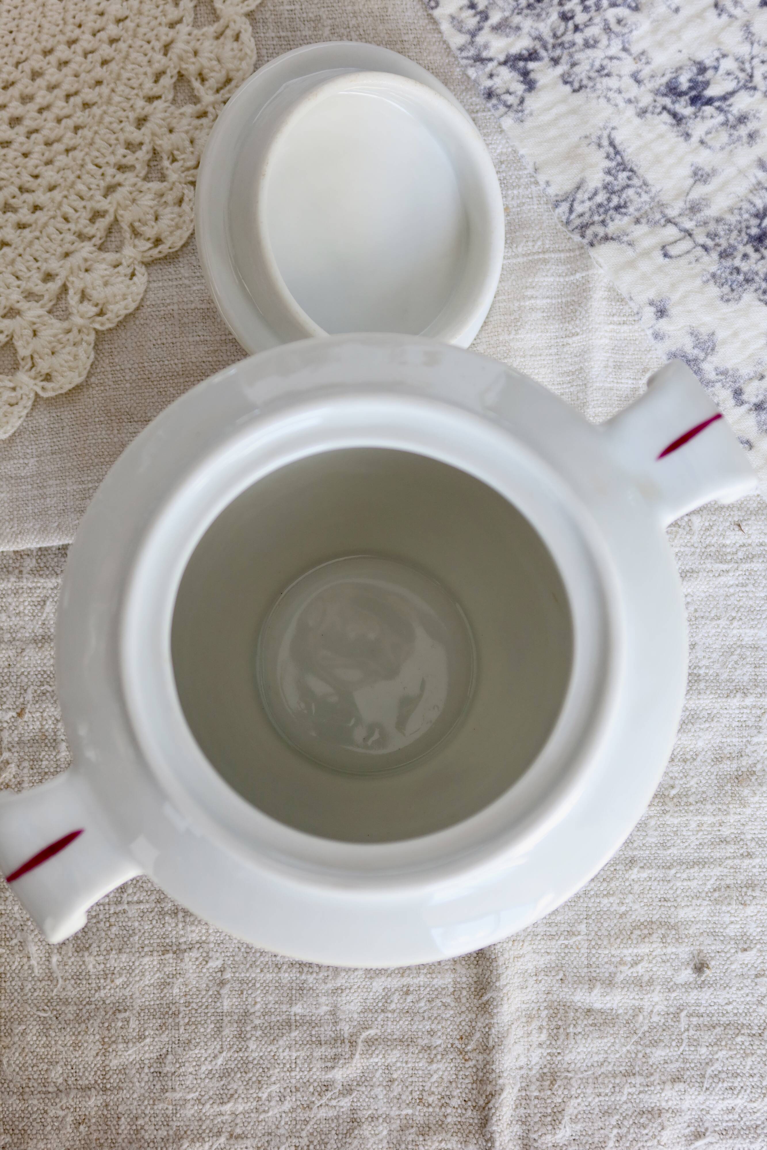 Vintage white porcelain sugar bowl with double handles - Floral decoration