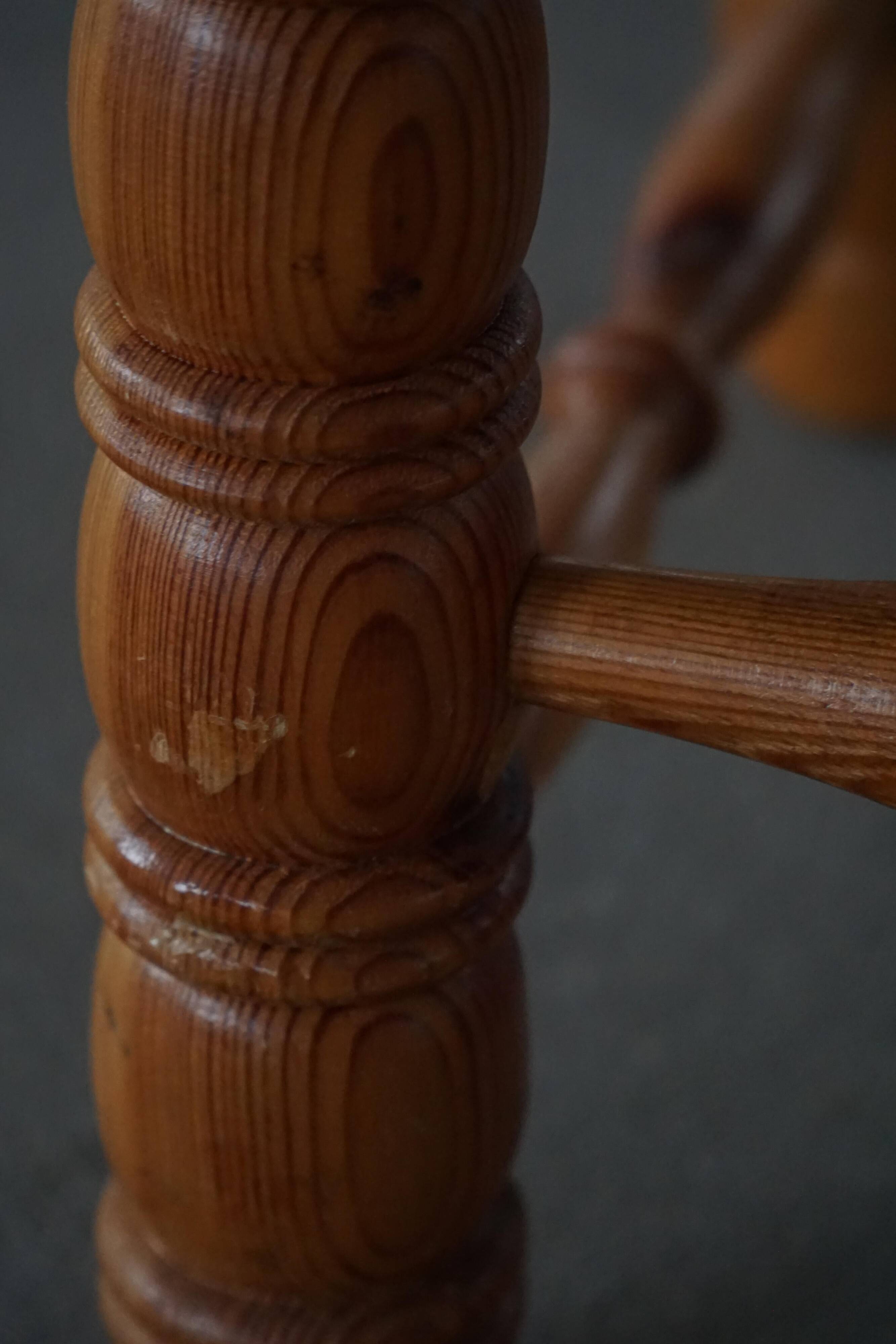Set of 6 modern French brutalist chairs, in the style of Charles Dudouyt, made in the 1960s.