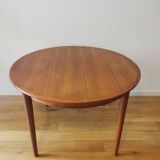 Scandinavian teak dining table signed Johannes Andersen for MSK Mobler