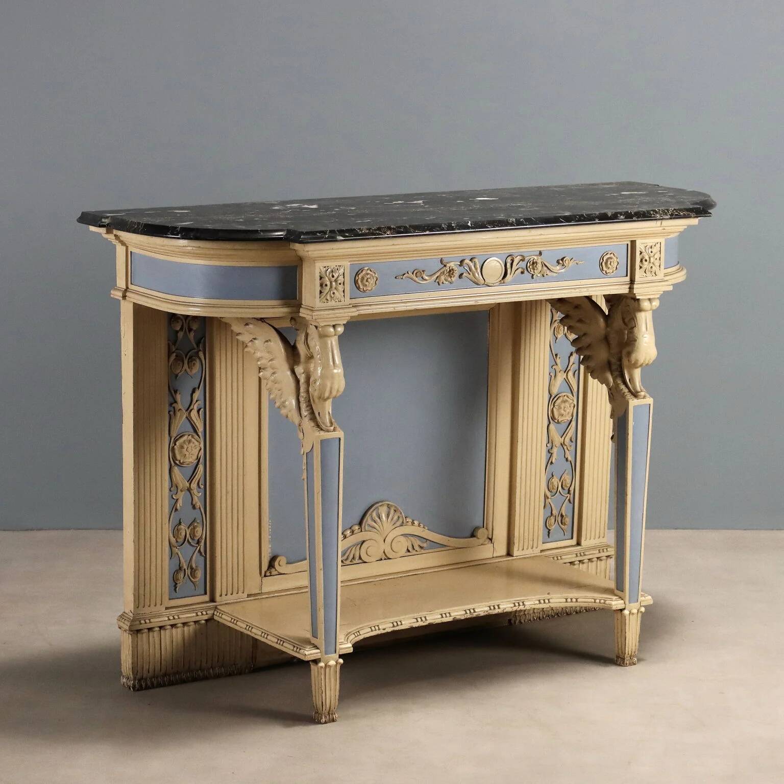 Console ancienne de style néoclassique en bois sculpté, XIXe siècle
