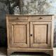 Buffet parisien en bois brut