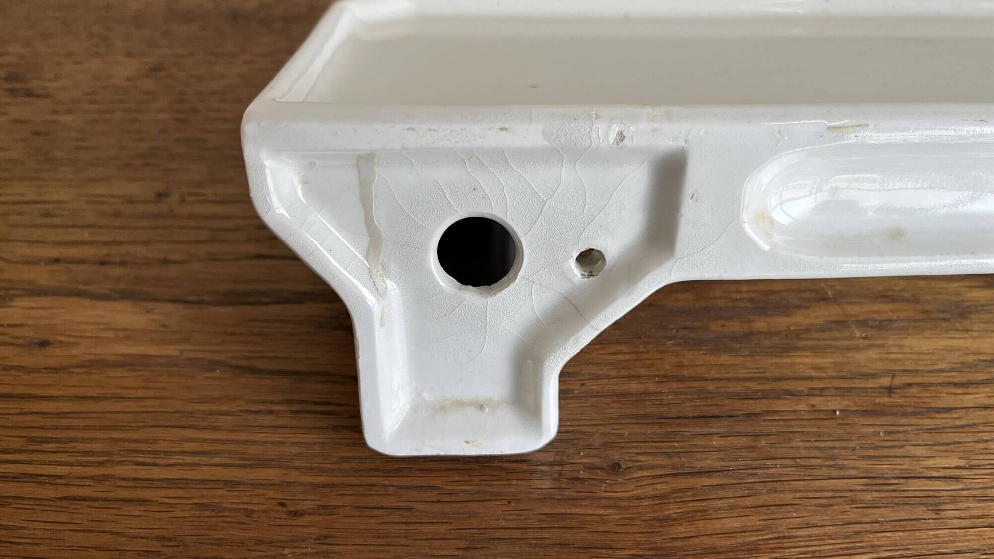 XS shelf tablet in white porcelain 1950 L30cm