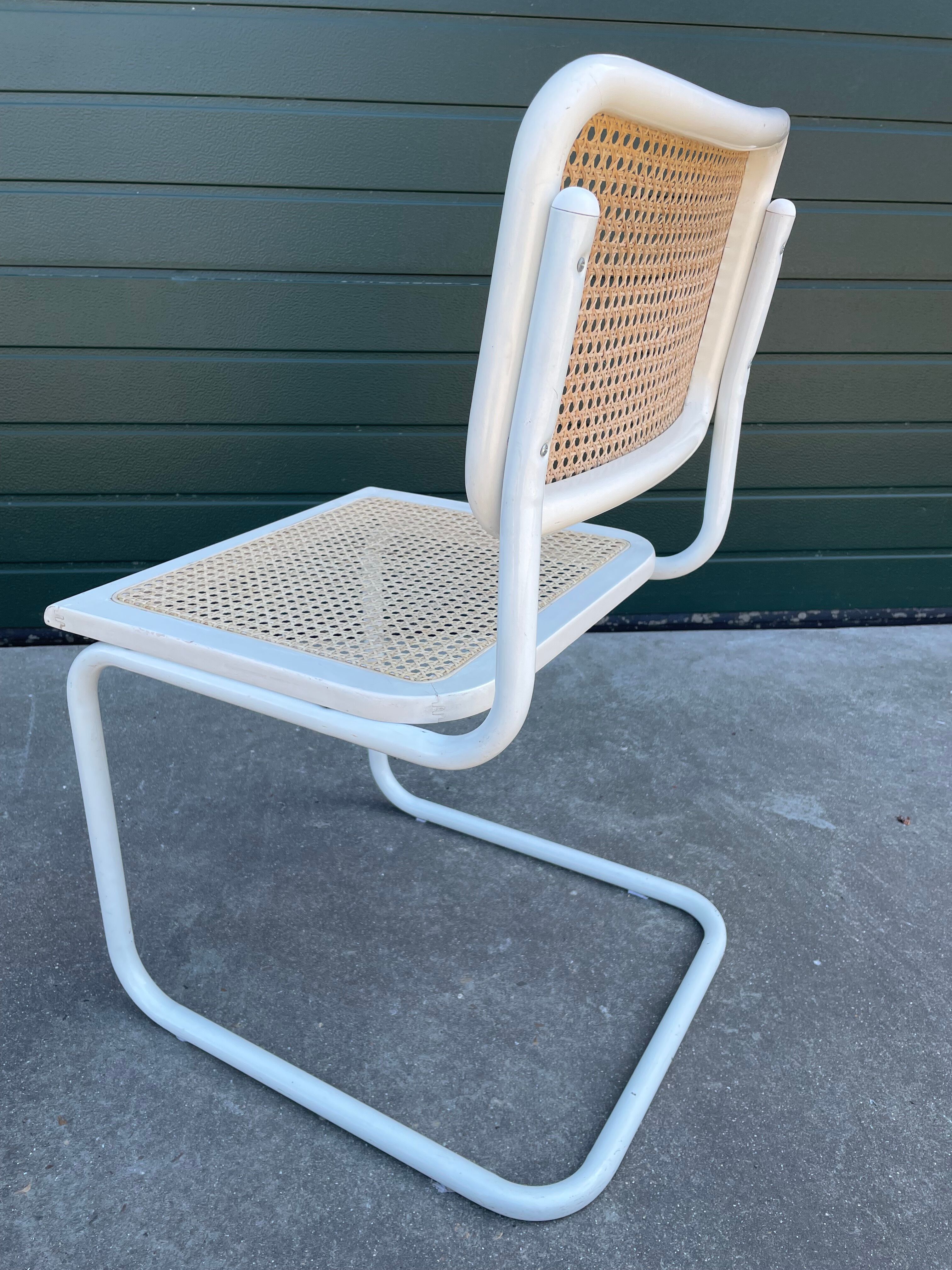 Cesca design chair b32 model in white