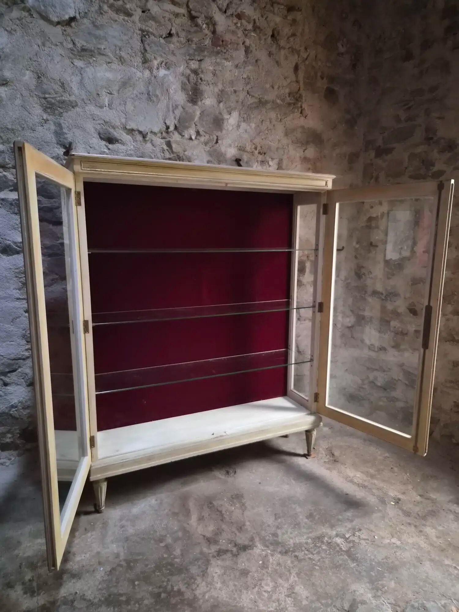 Vintage French display cabinet / Shop display cabinet