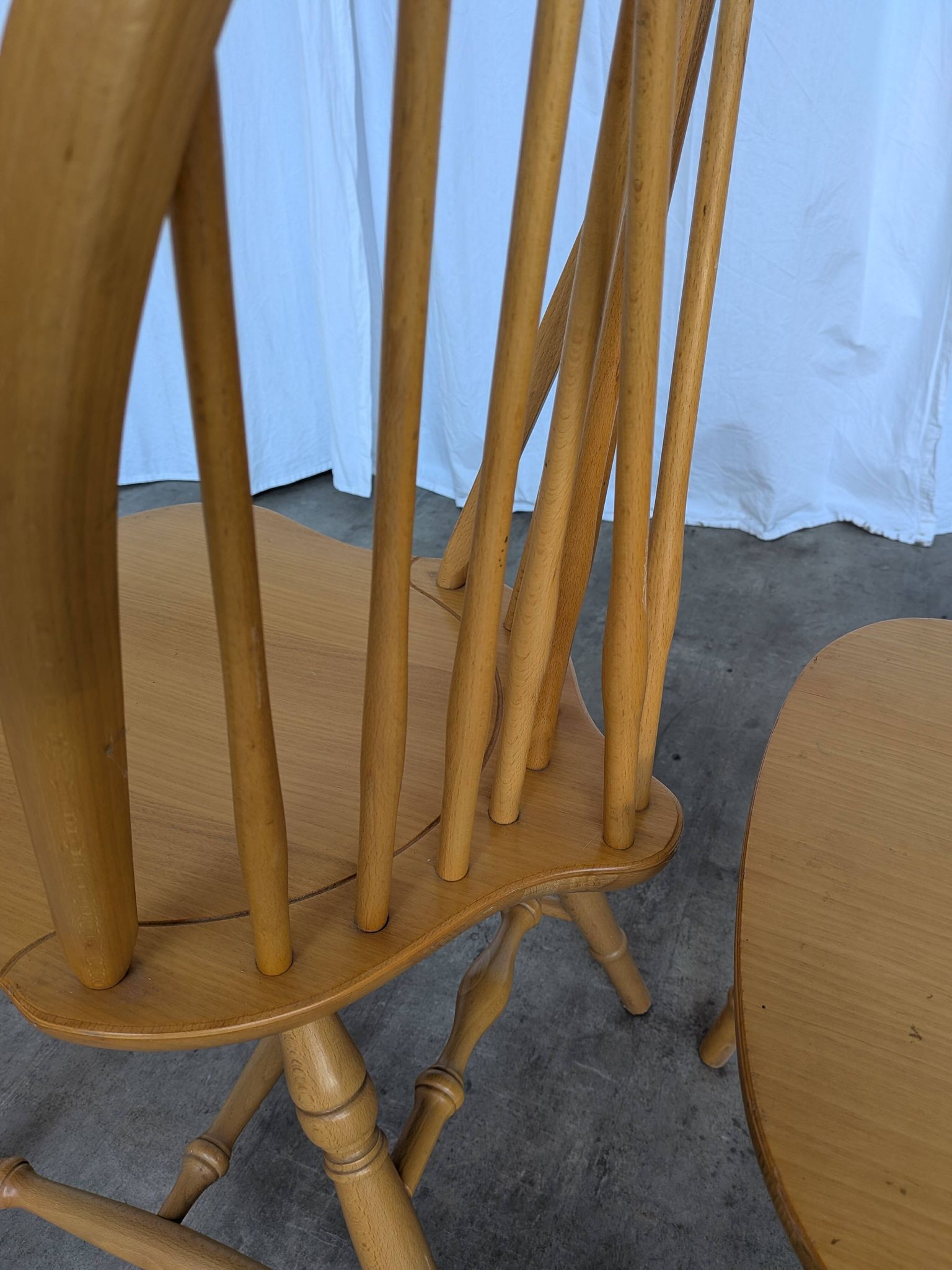 Chaise de salle à manger de style Windsor vintage : cuisine de ferme rustique