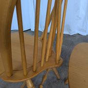 Chaise de salle à manger de style Windsor vintage : cuisine de ferme rustique