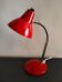 Lampe rouge de bureau