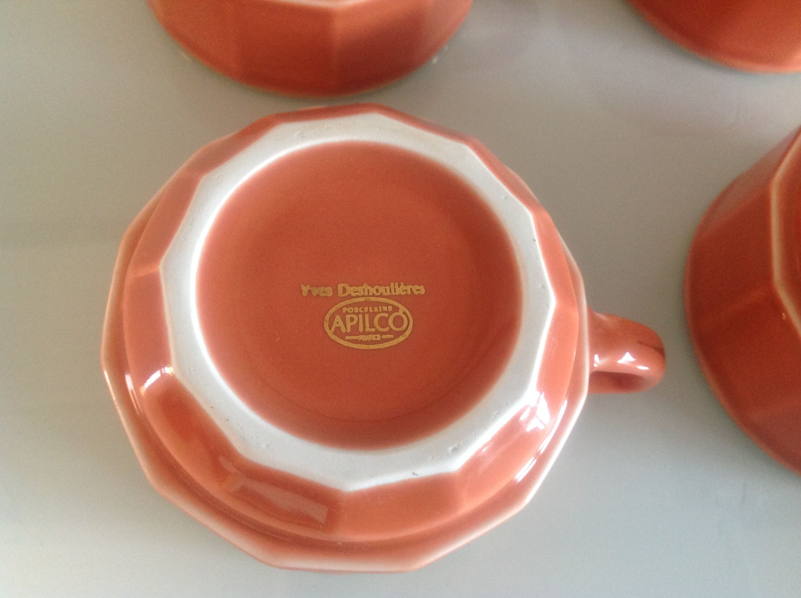 Bistro style four-mugs suite orange-pink by Apilco /vintage 70-80