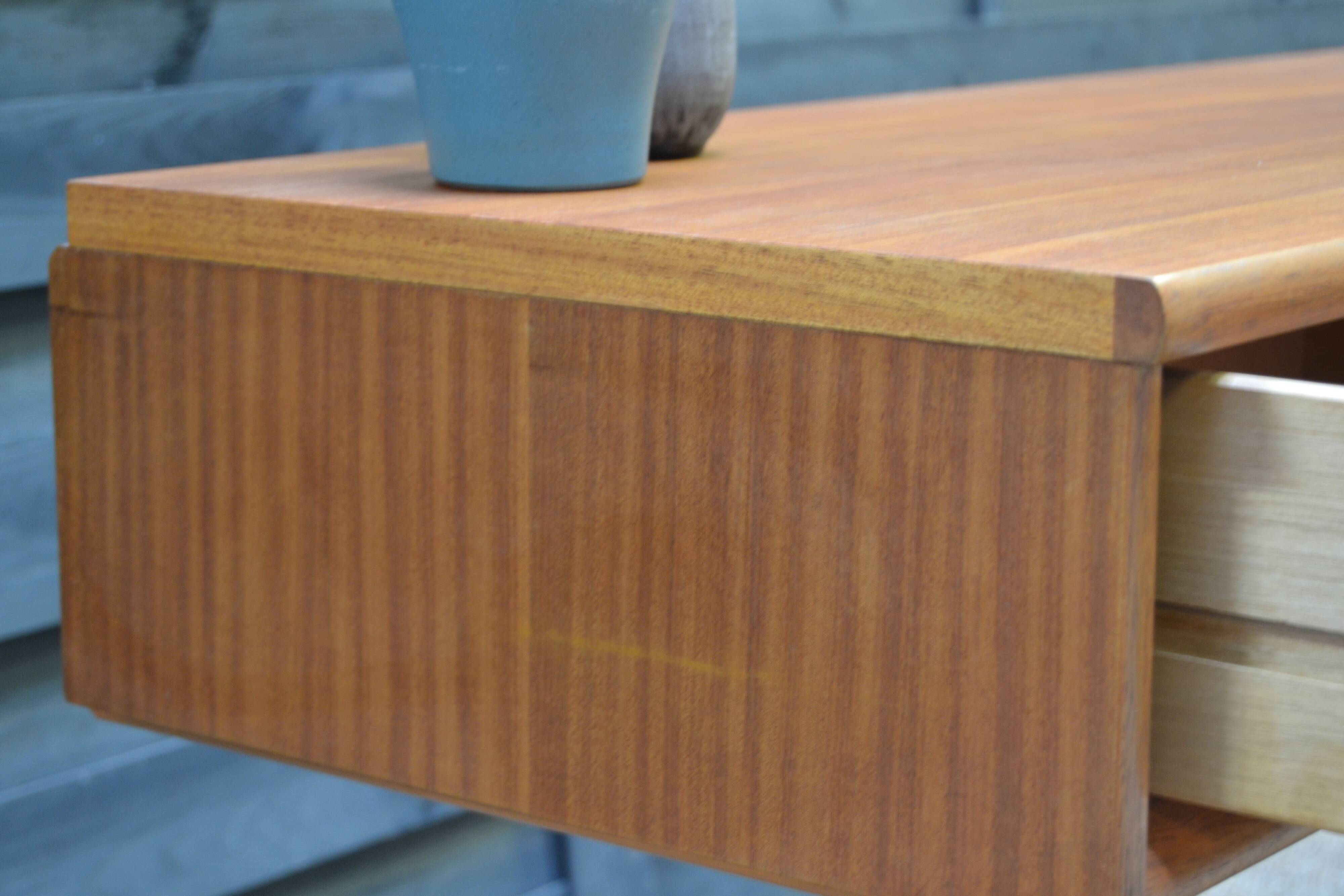 Console by Franck Guille for AustunSuite