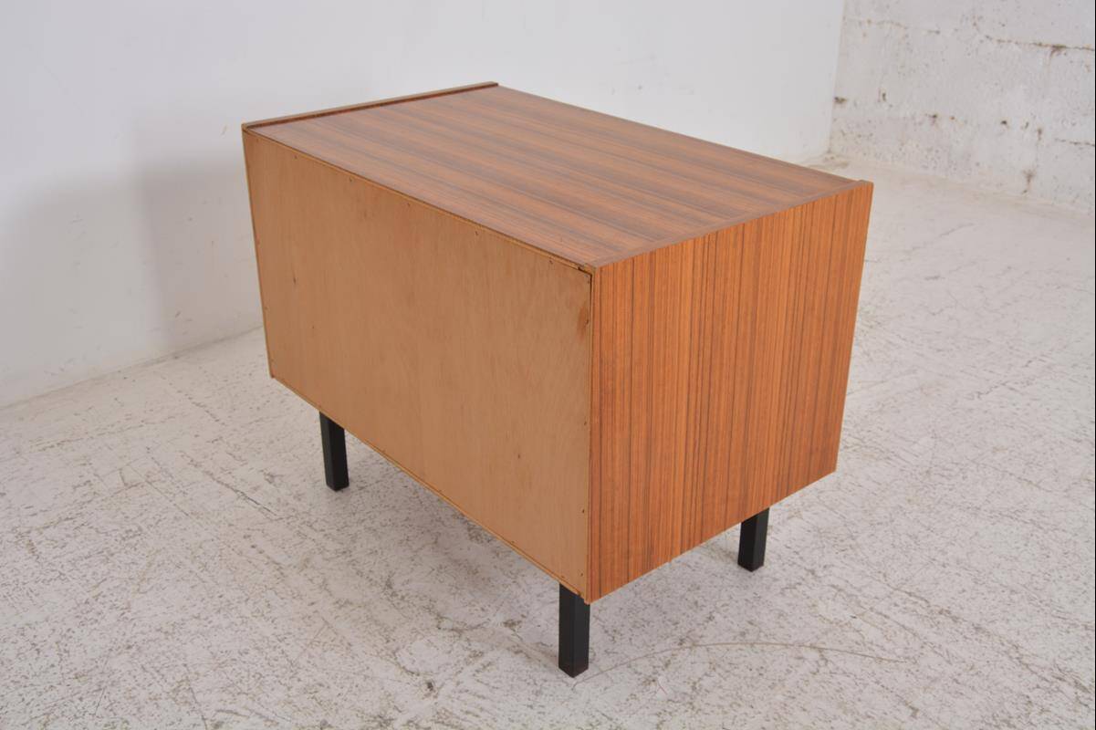 Scandinavian chest of drawers dating from the 50s.