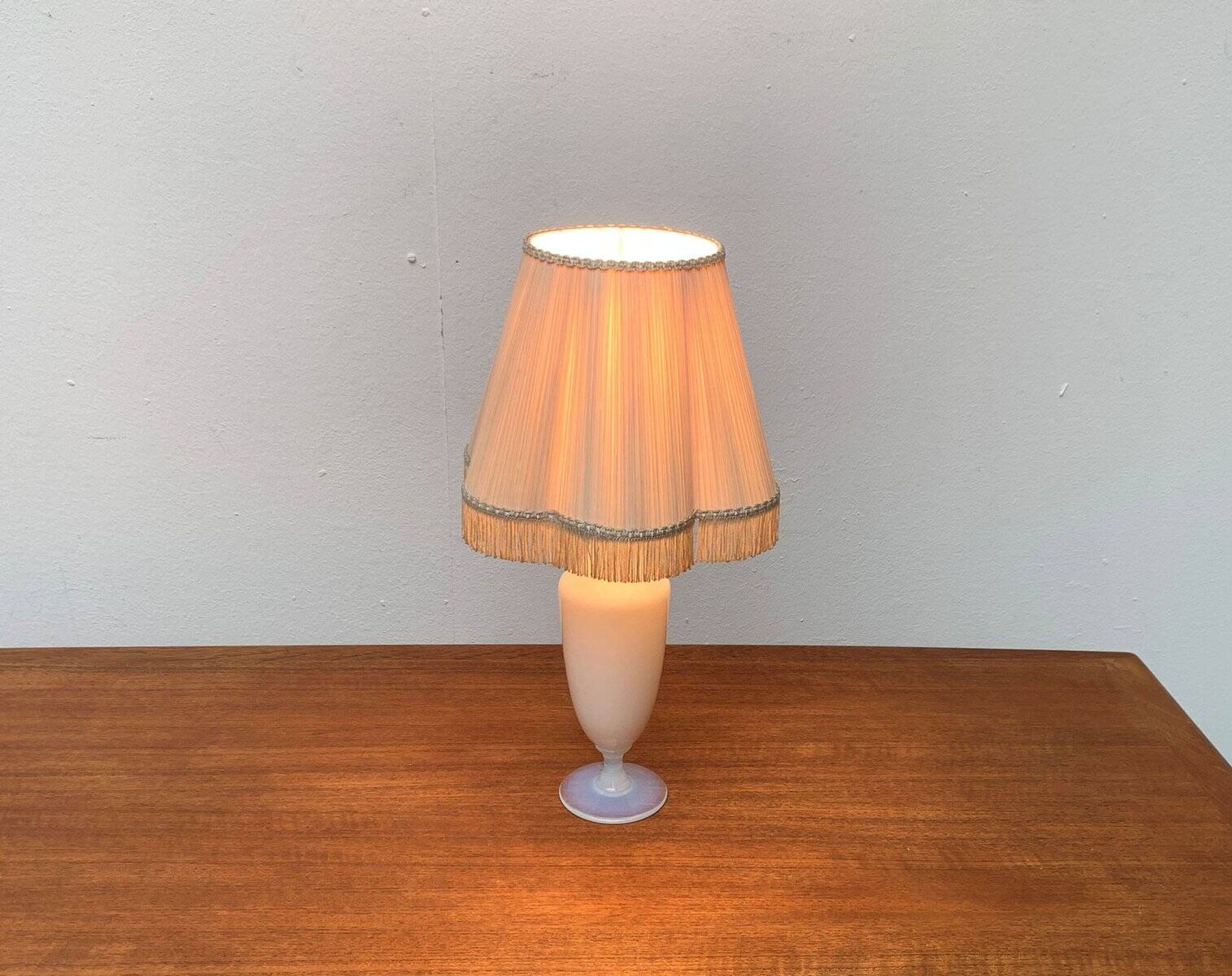 French opaline glass table lamp from the mid-century Sèvres, 1960s.