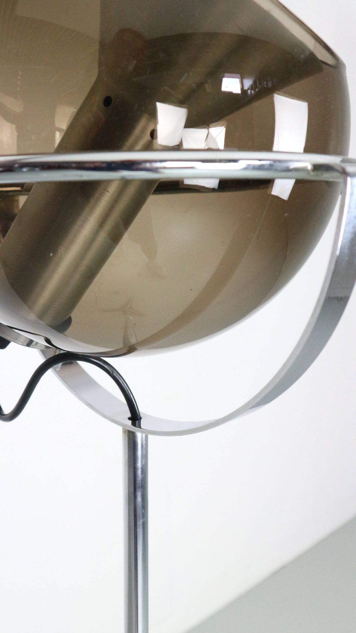 Glass floorlamp "Globe 2000" by F. Ligtelijn for RAAK Amsterdam, 1960