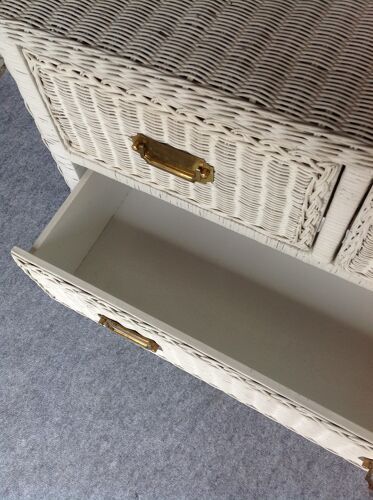 Rattan chest of drawers