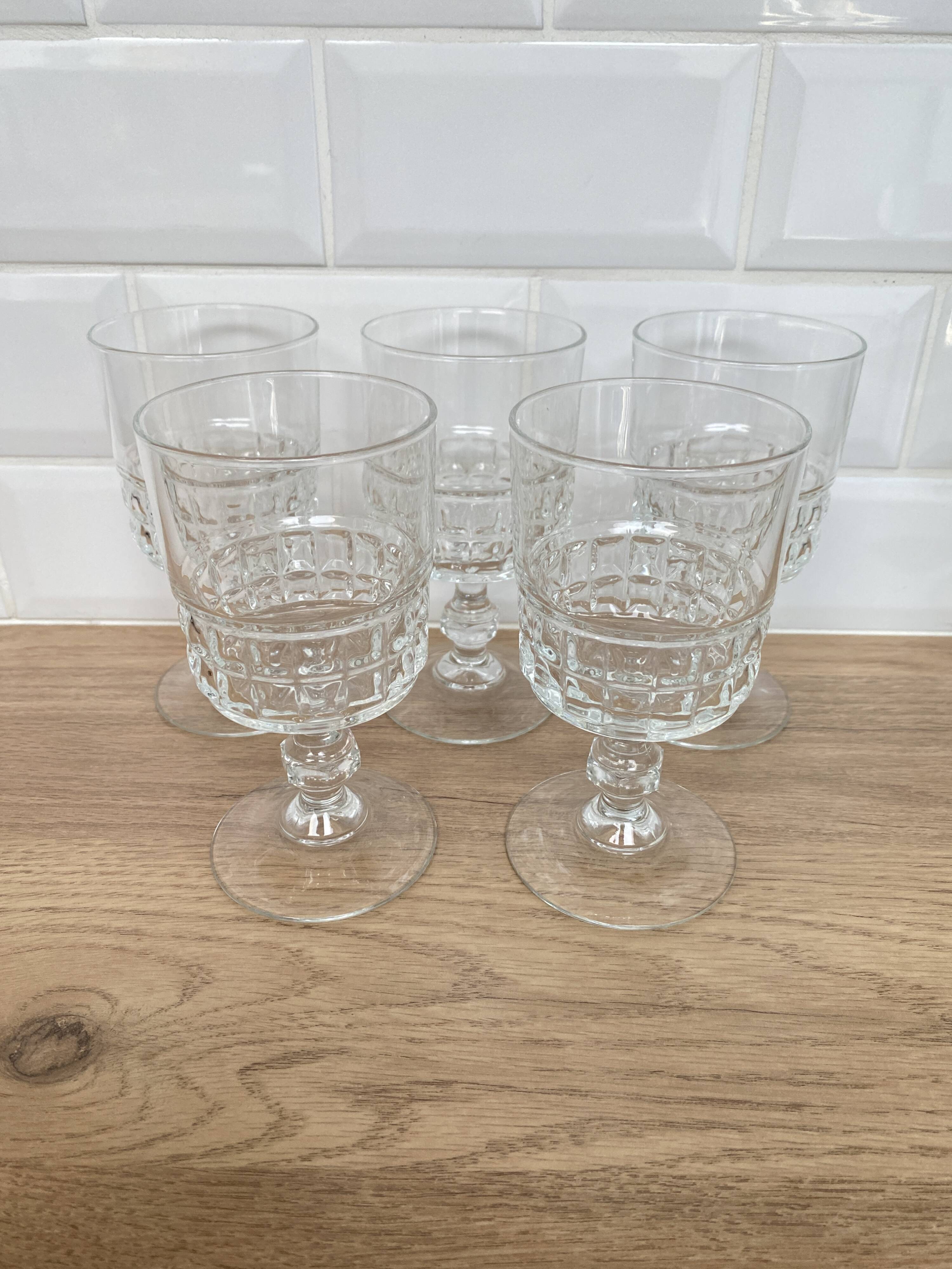 Set of 5 Luminarc Quadrille water glasses