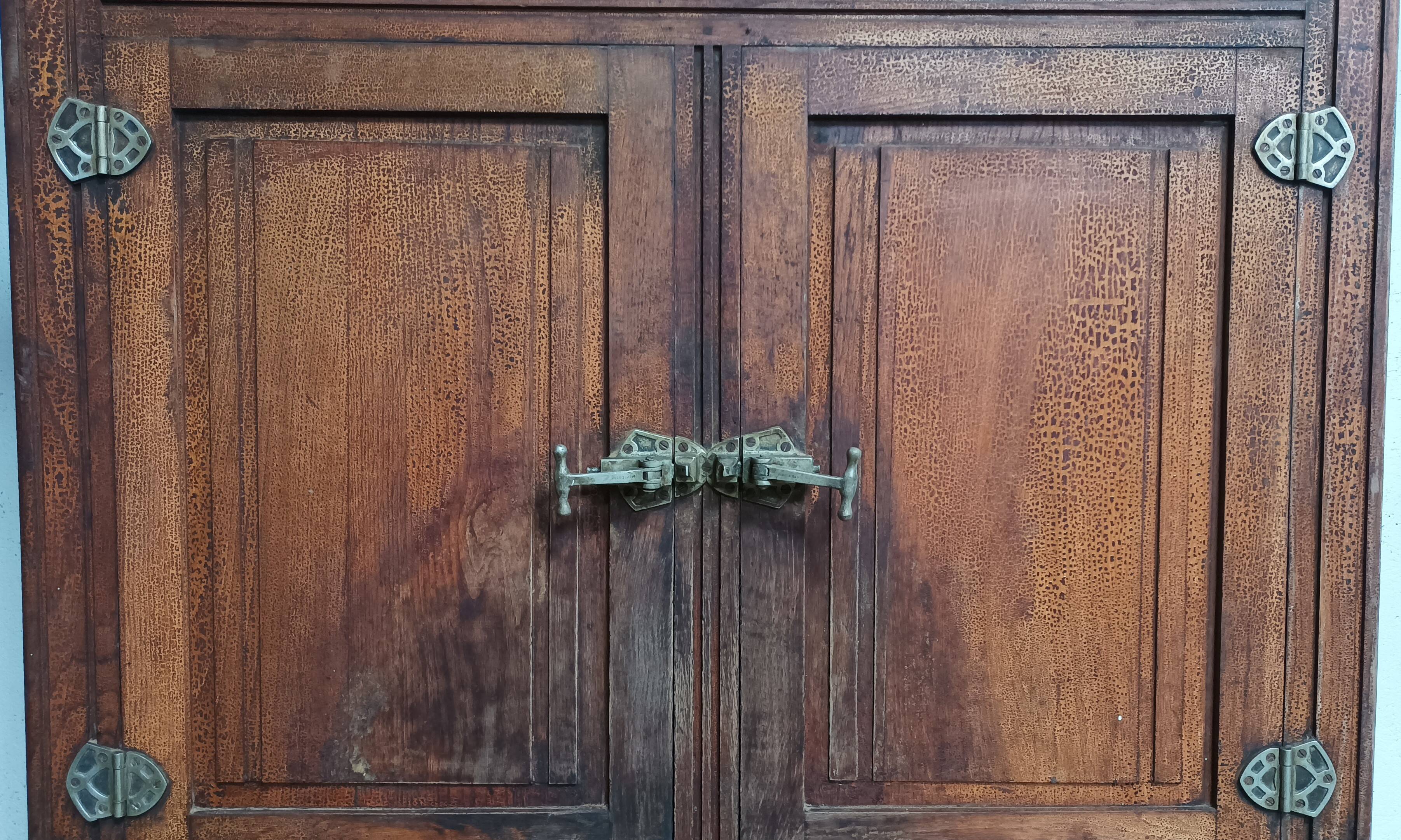 Xavier Aubert Dijon butcher's cooler in solid oak, professional furniture