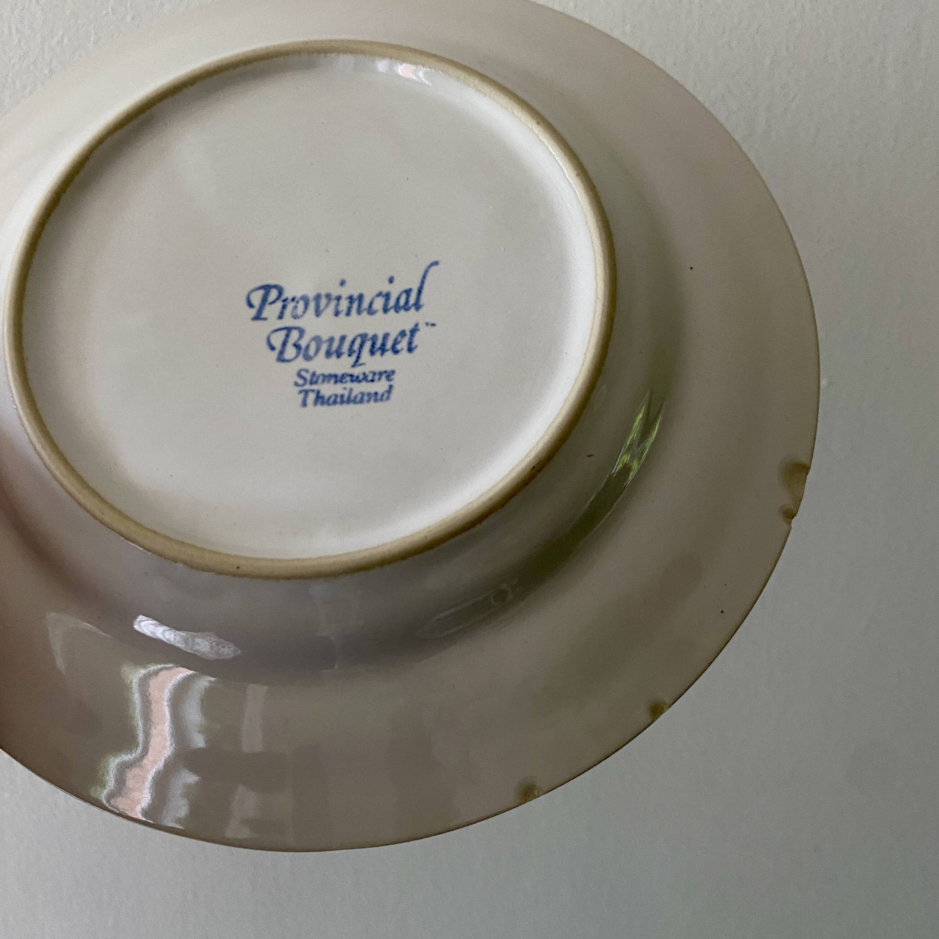 Set of 6 vintage dessert plates