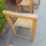 4 folding chairs