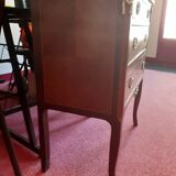 Commode style transition